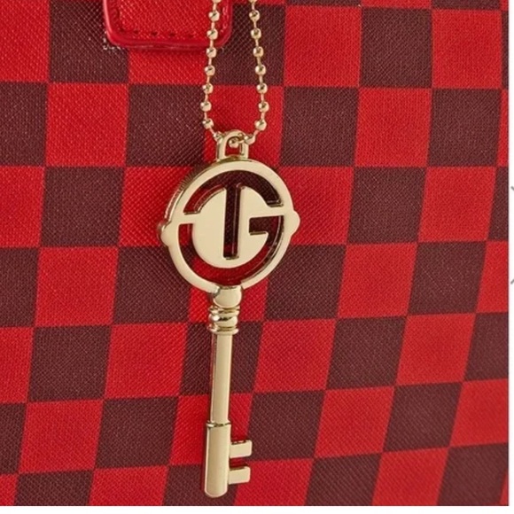 Sprayground Sharks in Paris Duffle (Red Checkered Edition) bag - Picture 5 of 7